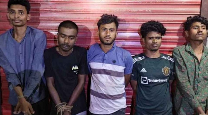 রাজধানীতে যৌথবাহিনীর অভিযানে গুলিতে দু’জন নিহত আটক ৫