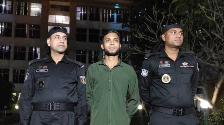 কলেজছাত্রী স্ত্রীকে দলবেঁধে ধর্ষণ দুই আসামি গ্রেপ্তার