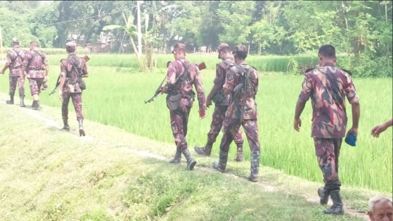 বাংলাদেশের সীমান্তে কাদের ঠেলে দিচ্ছে ভারত, কেন দিচ্ছে?