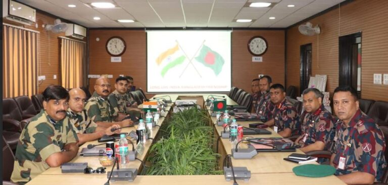 পেট্টাপোলে বিজিবি-বিএসএফ সেক্টর কমান্ডার পর্যায়ে সীমান্ত সমন্বয় সভা