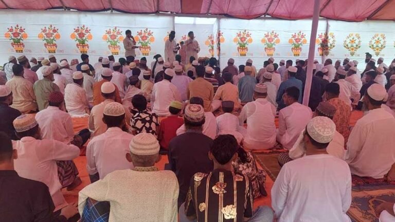 সৌদির সঙ্গে মিলে রেখে ১১ জেলায় ঈদ উদযাপন