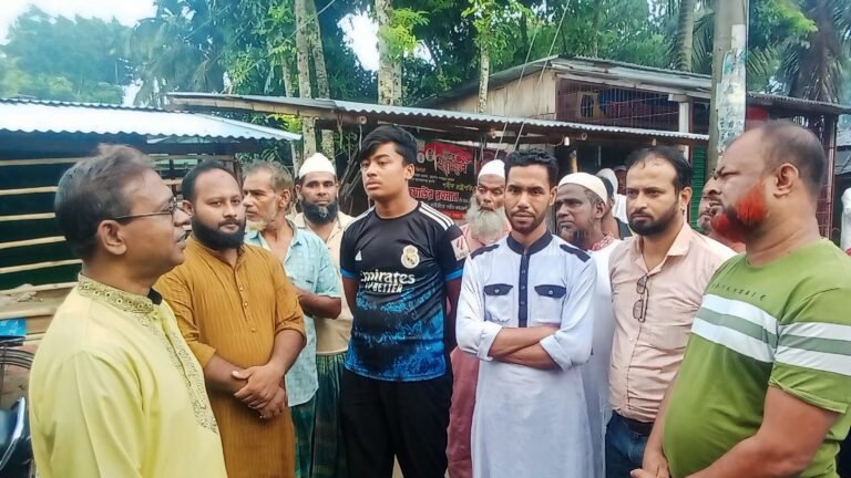 সড়ক দুর্ঘটনায় নিহত-আহত পরিবারের খোঁজখবর নিলেন গণঅধিকার পরিষদ যশোর