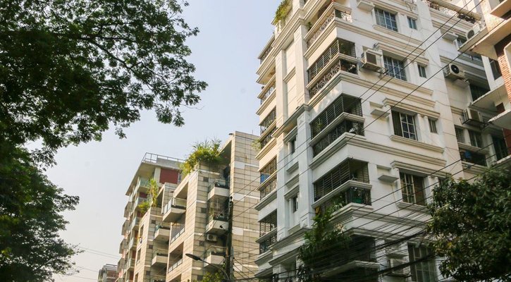 সাবেক আমলাদের ১২ ফ্ল্যাটের বরাদ্দ বাতিল