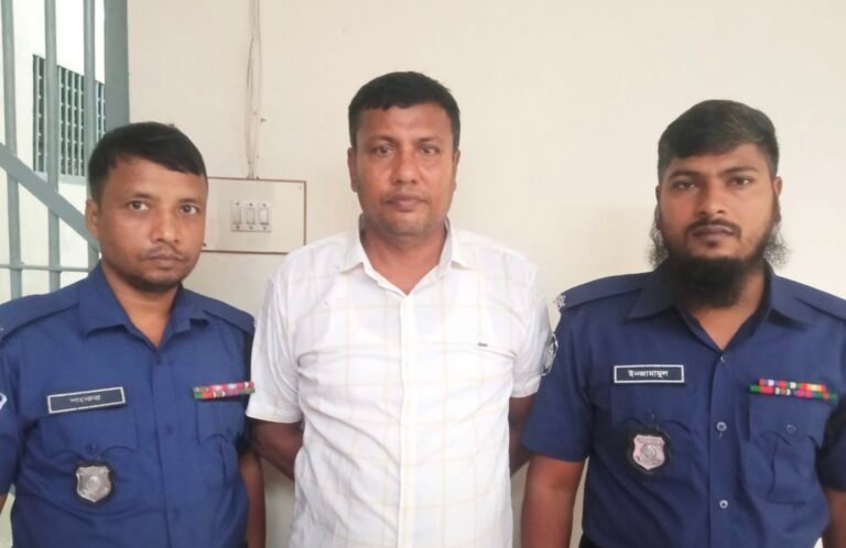 যশোর ঝিকরগাছায় চেয়ারম্যান ও যুবলীগ নেতা গ্রেপ্তার