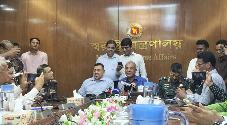 এখনো মব জাস্টিস চলছে, কমাতে চেষ্টা করছি: স্বরাষ্ট্র উপদেষ্টা