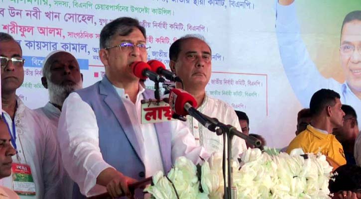 ফেব্রুয়ারিতেই নির্বাচন, রুখে দেওয়ার শক্তি কারও নেই: সালাহউদ্দিন আহমেদ