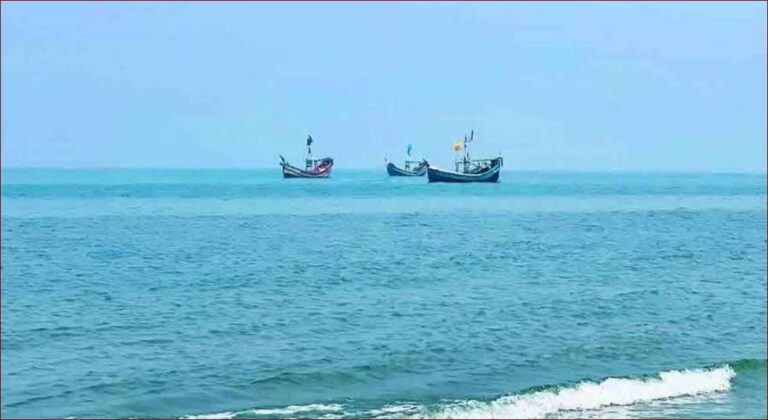টানা চারদিনে ৪৬ বাংলাদেশিকে ধরে নিয়ে গেছে আরাকান আর্মি