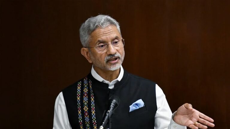 রাশিয়ার তেল কেনা নিয়ে ভারতের অবস্থান স্পষ্ট করলেন জয়শঙ্কর