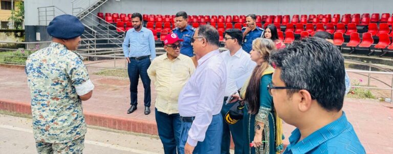 বেনাপোল স্থলবন্দর পরিদর্শন করলেন পরিকল্পনা কমিশনের সিনিয়র সচিব