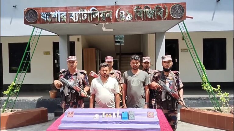 যশোরে এক কোটি ২২ লাখ টাকার সোনাসহ দুই পাচারকারী আটক