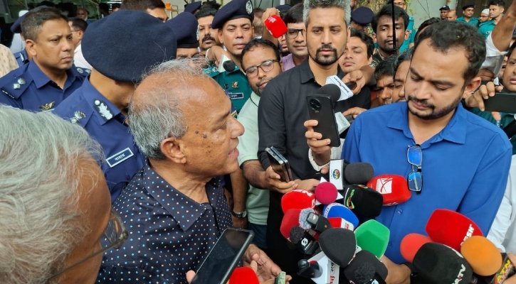 ভারত বা ফ্যাসিস্টদের ইন্ধনে খাগড়াছড়িতে অস্থিরতা চলছে: স্বরাষ্ট্র উপদেষ্টা