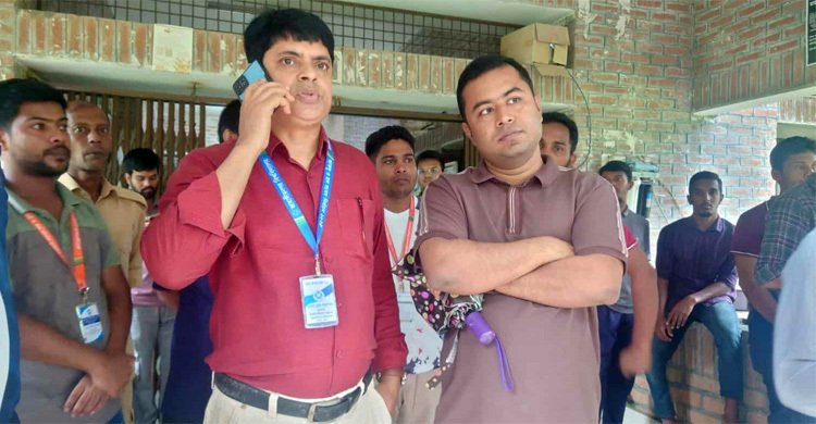 জাবির হল থেকে ছাত্রদলের কেন্দ্রীয় নেতা আটক