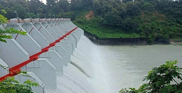 ফের বিপৎসীমার ওপরে কাপ্তাই বাঁধের পানি