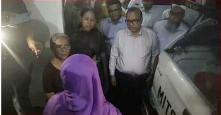 মিটিং থেকে বেরিয়েই কর্মকর্তার গাড়ি তল্লাশি করলেন উপদেষ্টা, অতঃপর…