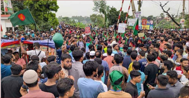 আজ গাজীপুরে মহাসড়ক ও রেলপথ ব্লকেড