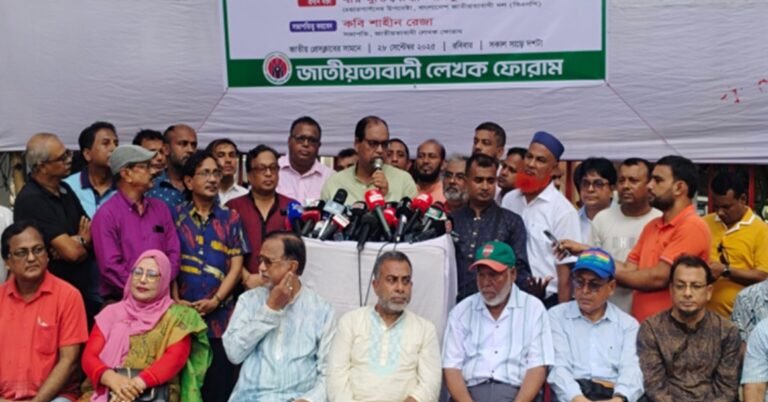 যারা নির্বাচন পেছাতে চাইছে, তারা বোকার স্বর্গে বাস করছে: শামসুজ্জামান দুদু