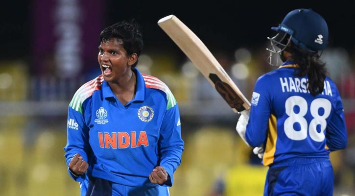 বৃষ্টিবিঘ্নিত ম্যাচে লঙ্কানদের পতন, ভারতের দাপুটে সূচনা