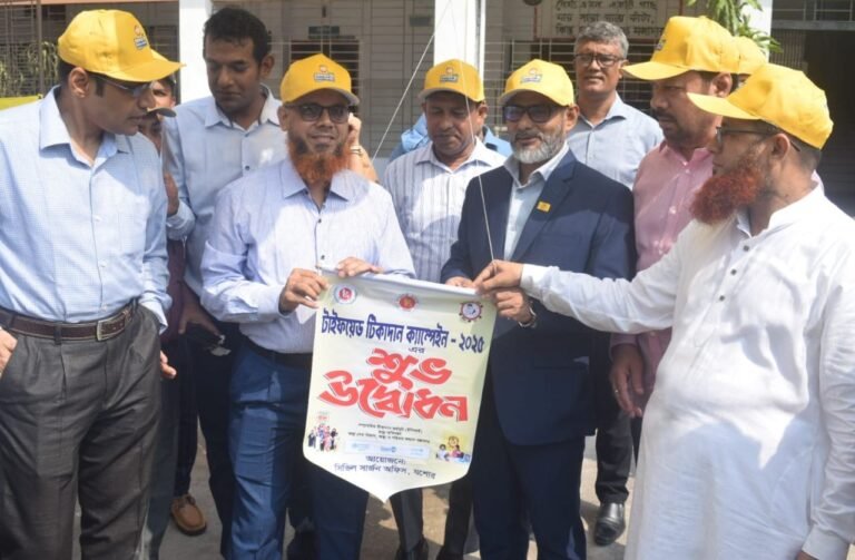 যশোরে টাইফয়েড টিকাদান ক্যাম্পেইন-এর শুভ উদ্বোধন