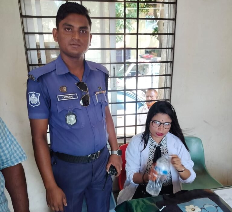 যশোরে ভূয়া ইন্টার্নি নার্স আটকের পর মুচলেকা দিয়ে মুক্ত 