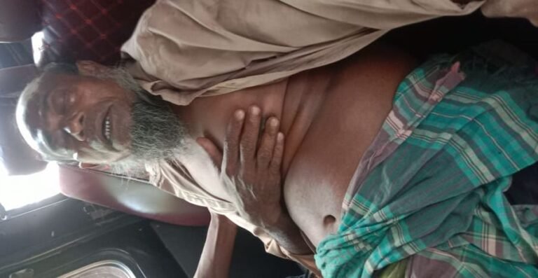 যশোর চৌগাছায় জমি ভাগাভাগি নিয়ে হামলা,মাতব্বর গুরুতর আহত