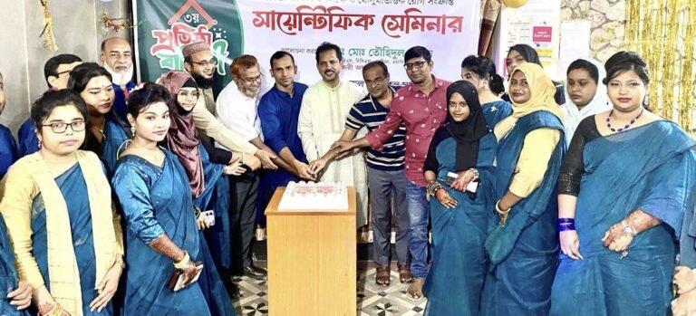 যশোর রয়েল মেডিকেল সার্ভিসেসের ৩য় প্রতিষ্ঠা বার্ষিকী অনুষ্ঠিত হয়