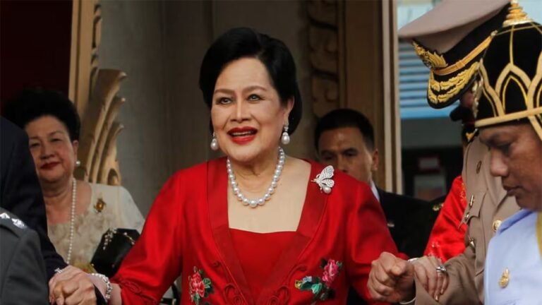 থাইল্যান্ডের সাবেক রানি সিরিকিত আর নেই
