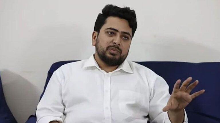 পিআর নিয়ে জামায়াতকে একহাত নিলেন নাহিদ