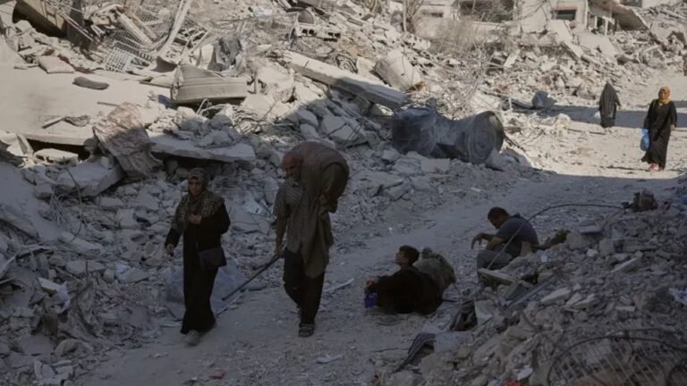 যুদ্ধবিরতি লঙ্ঘন করে গাজায় ইসরাইলি হামলা, নিহত ৩ শিশুসহ ১১