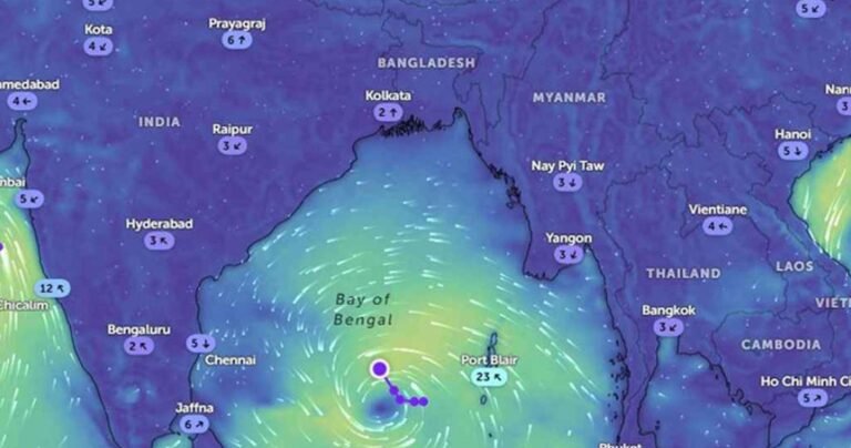 ‘সিভিয়ার সাইক্লোনে’ রূপ নিতে পারে ঘূর্ণিঝড় ‘মন্থা’