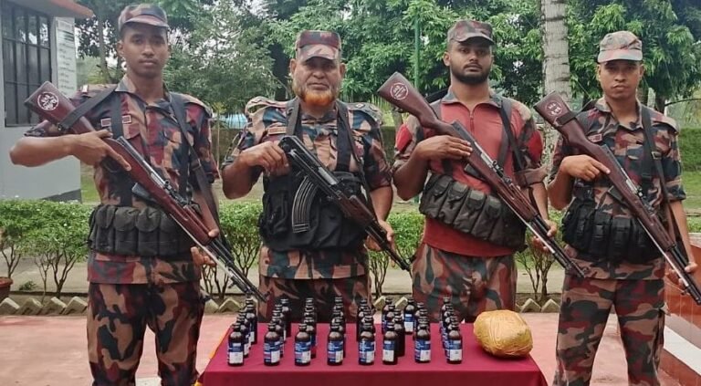 যশোর সীমান্তে বিজিবির অভিযানে মাদক ও চোরাচালানী পণ্য জব্দ