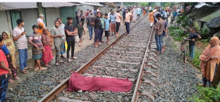 যশোরের ট্রেনে কেটে এক ব্যক্তি নিহত