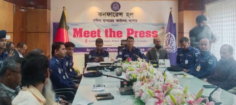 যশোরে আইনশৃঙ্খলা রক্ষায় কঠোর অবস্থানে নতুন এসপি সৈয়দ রফিকুল ইসলাম