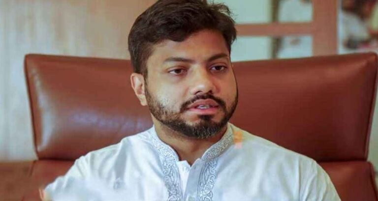 মধ্যরাতে ফেসবুকে ক্ষোভ ঝাড়লেন ইশরাক 