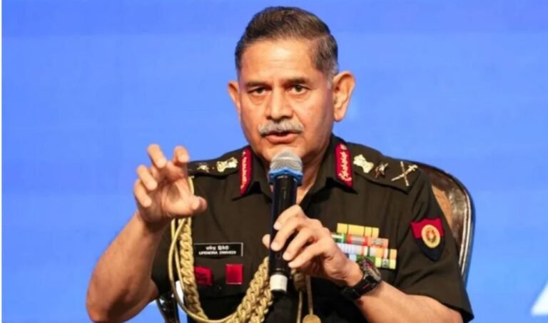 ‘যেকোনো পরিস্থিতির জন্য প্রস্তুত’, ভারতীয় সেনাপ্রধানের হুঁশিয়ারি