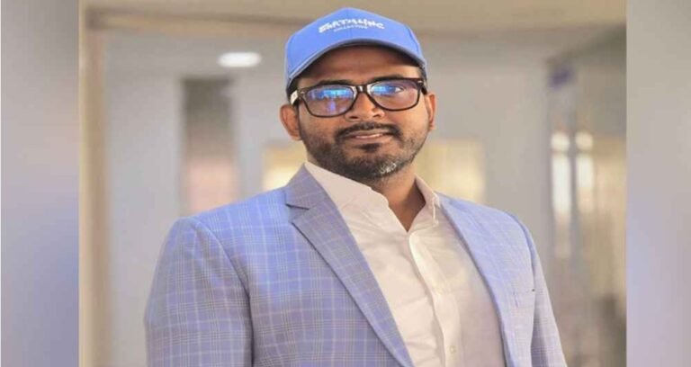 জিজ্ঞাসাবাদ শেষে স্ত্রী সুমাইয়া সীমার জিম্মায় সাংবাদিক সোহেলকে ছেড়ে দিয়েছে ডিবি