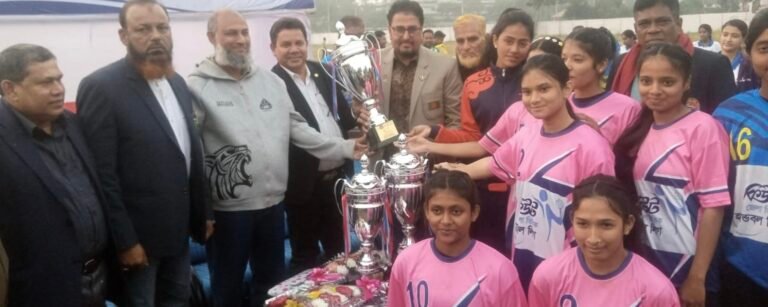 যশোরে কিউট হ্যান্ডবলে পুরুষ বিভাগে ঘোপ ক্রীড়া চক্র ও নারী বিভাগে মোহসেনা অলি আহম্মদ স্মৃতি সংসদ চ্যাম্পিয়ন