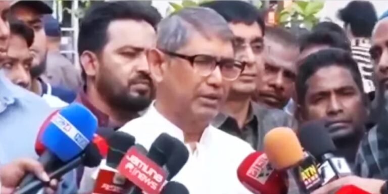 খালেদা জিয়া ‘খুব ক্রিটিক্যাল কন্ডিশনে’ চলে গেছেন: ব্রিফিংয়ে আজম খান