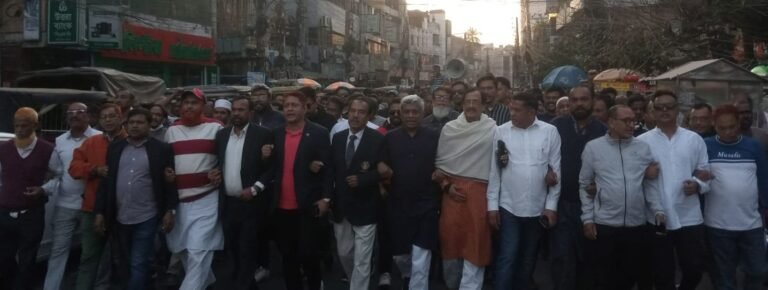 এরশাদ উল্লাহকে হত্যার উদ্দেশ্যে সন্ত্রাসী হামলায় দুষ্কৃতিকারীদের শাস্তির দাবিতে যশোরে বিএনপি বিক্ষোভ মিছিল