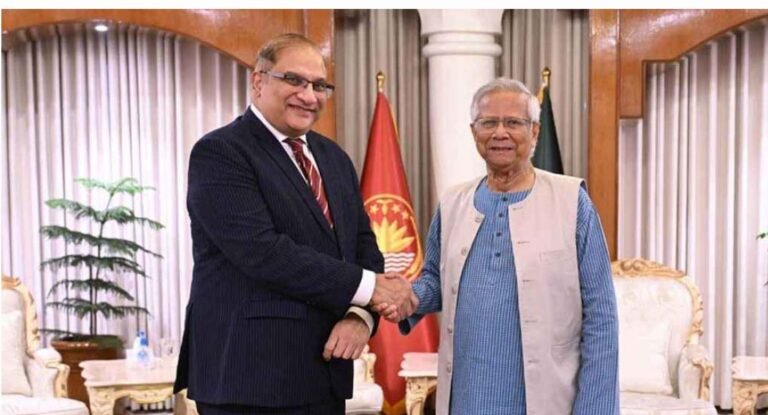 জানুয়ারিতে চালু হচ্ছে ঢাকা-করাচি সরাসরি ফ্লাইট 