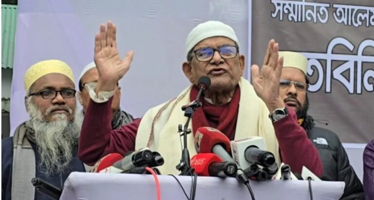 দেশ ক্রান্তিকাল পার করছে: মির্জা ফখরুল