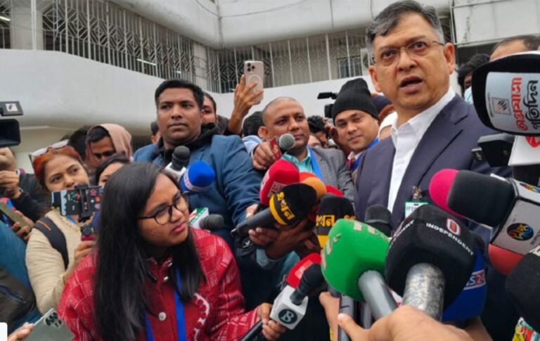 ফ্যাসিবাদী শক্তি চেষ্টা করবে বাংলাদেশের গণতান্ত্রিক উত্তরণকে বাধাগ্রস্ত করতে: সালাহউদ্দিন