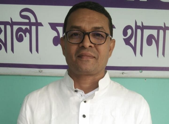 যশোরে জেলা আওয়ামী লীগ নেতা লুৎফর কবীর বিজু আটক