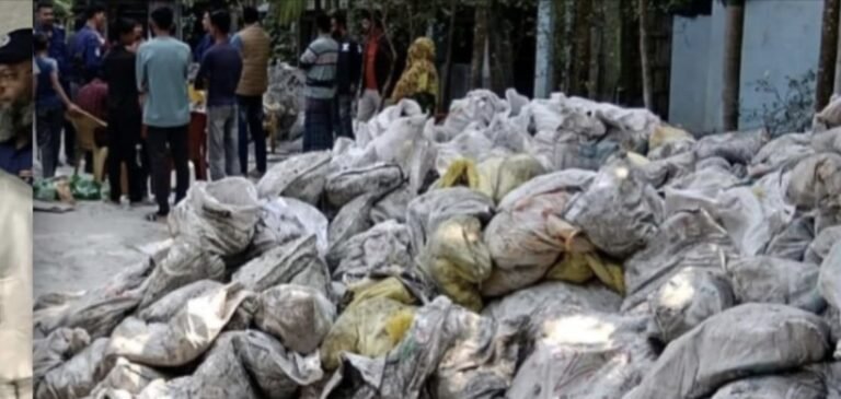 যশোরে ভেজাল দস্তা সার কারখানায় অভিযান, মালিককে ৮০ হাজার টাকা জরিমানা