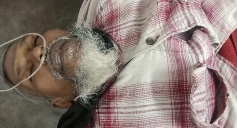 যশোরে সড়ক দুর্ঘটনায় হকার নিহত