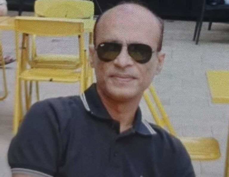 যশোরে সন্ত্রাসীদের হুমকিতে রক্ষা পেলেন না ব্যবসায়ী যশোর থেকে ধারালো অস্ত্রের মুখে অপহরণ