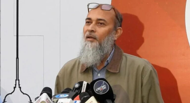 নাজমুলকে দায়িত্ব থেকে অব্যাহতি দিচ্ছে বিসিবি