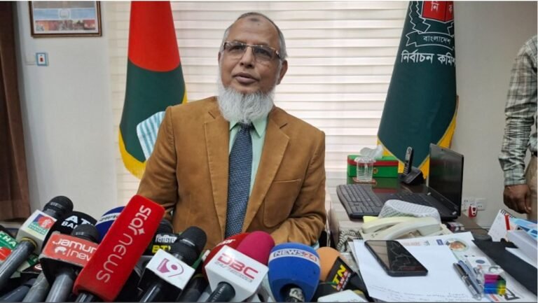 নির্বাচন নিয়ে শঙ্কা নেই, মাঠের পরিবেশ সন্তোষজনক: ইসি আনোয়ারুল