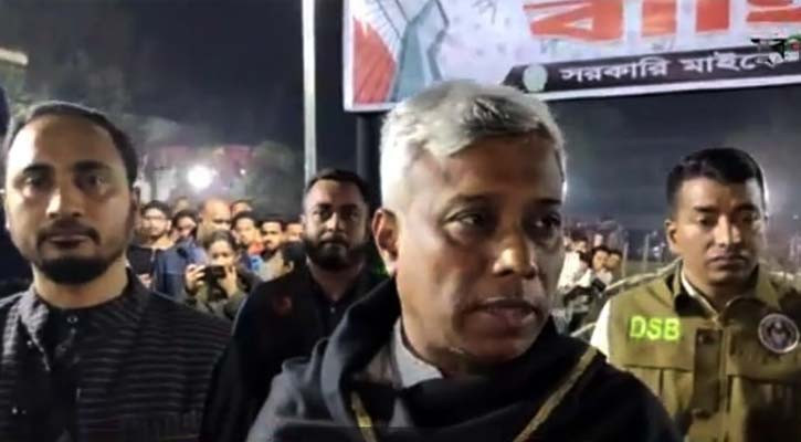 কখনোই দেশি-বিদেশি কারো কাছে আপস করবো না: একুশের প্রথম প্রহরে প্রতিমন্ত্রী অমিত