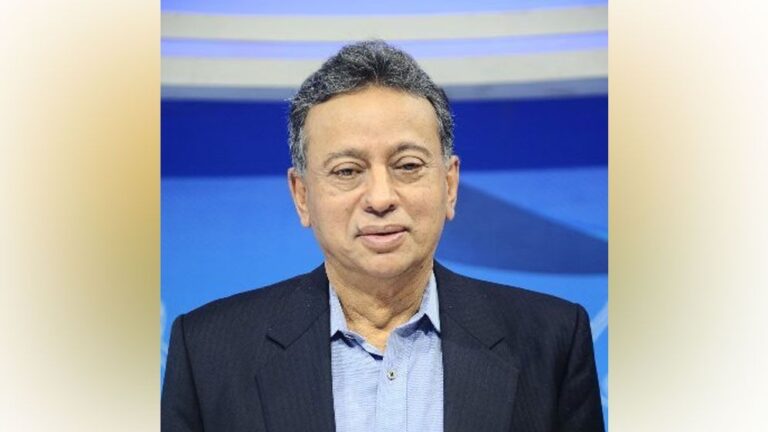 ‘পৃষ্ঠপোষকতার অর্থনীতি’ চলতে না দেওয়ার প্রতিশ্রুতি নতুন অর্থমন্ত্রীর