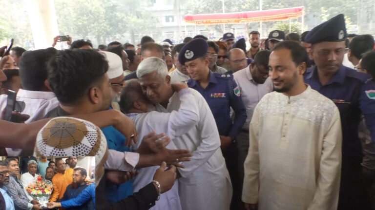 মন্ত্রী হয়ে প্রথমবার যশোরে অনিন্দ্য ইসলাম অমিত,ফুলেল শুভেচ্ছায় সিক্ত